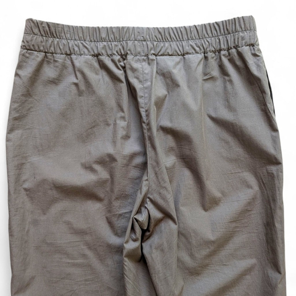 Akris Punto Olive Pull-On Crop Pants Size 8 - Picture 9 of 14